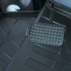 Traktor Solis S50 - Pedále detail