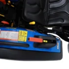 Traktor Solis S22 - Ručná brzda zhora